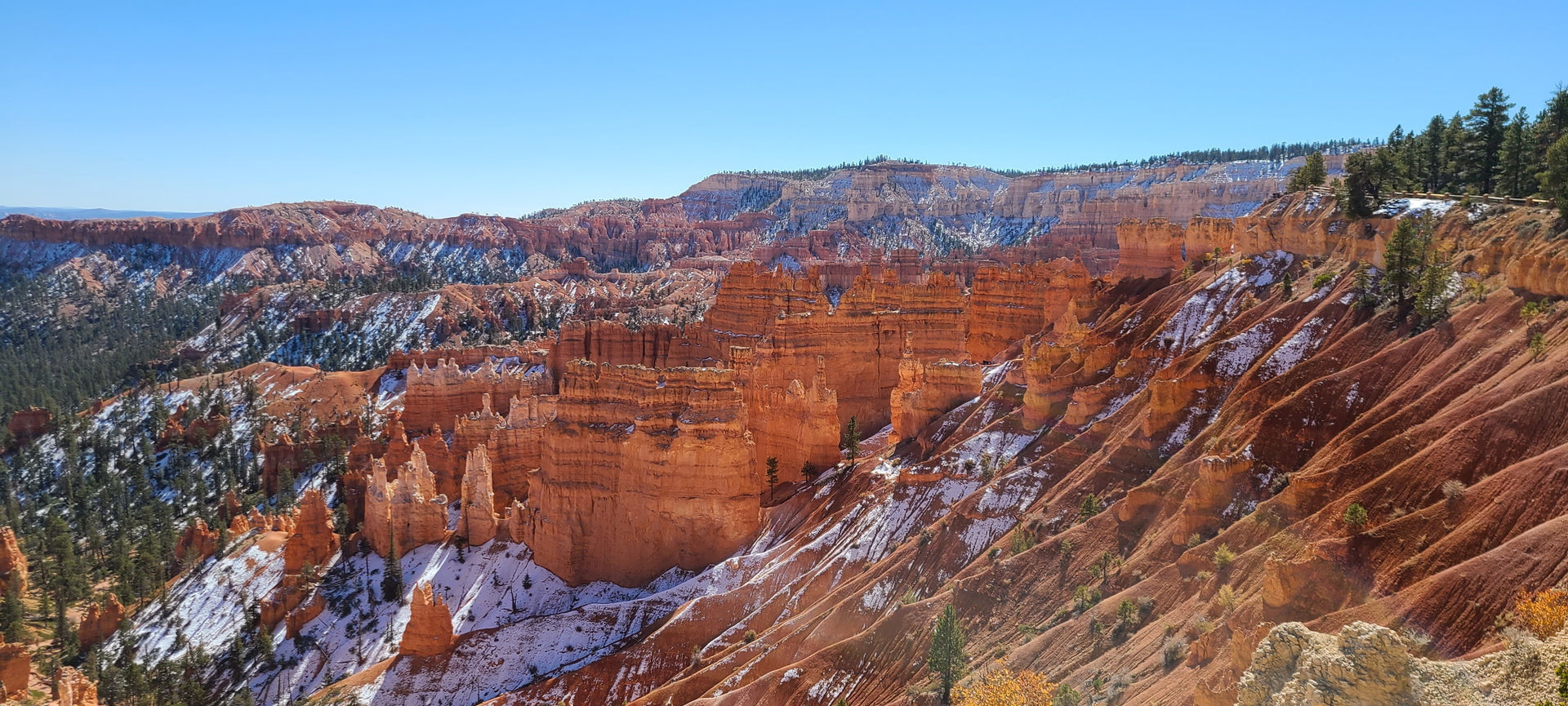 Bryce Canyon National Park with snow - Crosscountrycreations